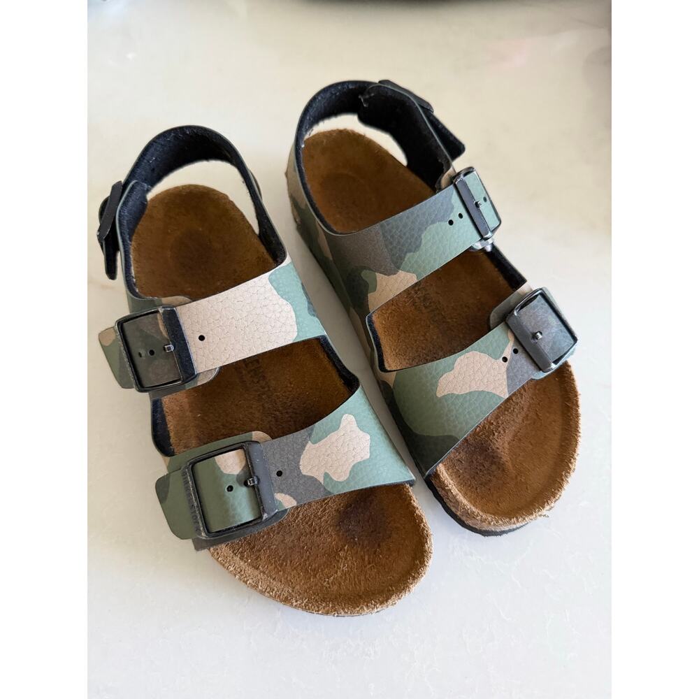 Birkenstock Desert Soil Camo Khaki heel strap / big kid size 33 EU / 2-2.5 US
